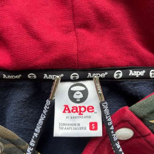 aape 棒球外套