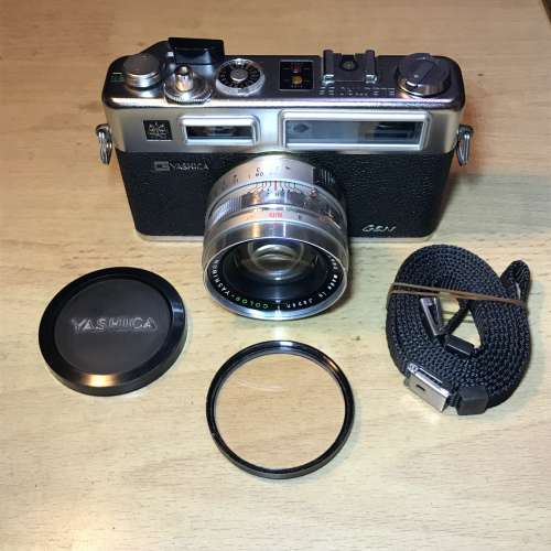 yashica Gsn 45mm 1.7大光圈鏡片清冇花冇霉全機冇凹凸新净