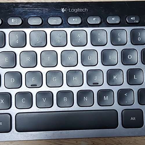 Logitech K810 Wireless Bluetooth Keyboard 無線藍牙鍵盤