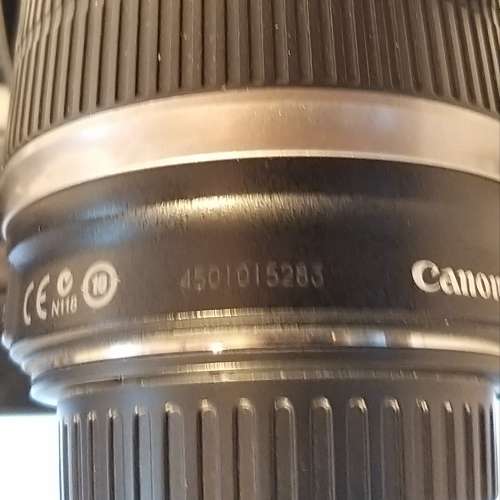 CANON EFS 18-200