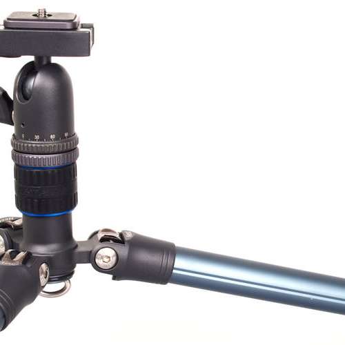 清貨價全新名廠 Nest 234K 輕巧可反摺三腳架, 原價$379, 深水埗門市可購買