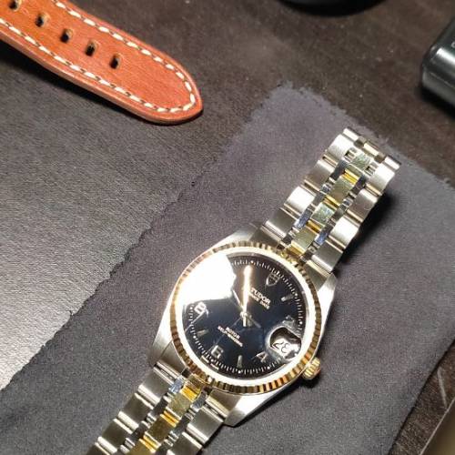 Tudor 74033, 34mm,
99% New, Box & Paper
, FULLSET