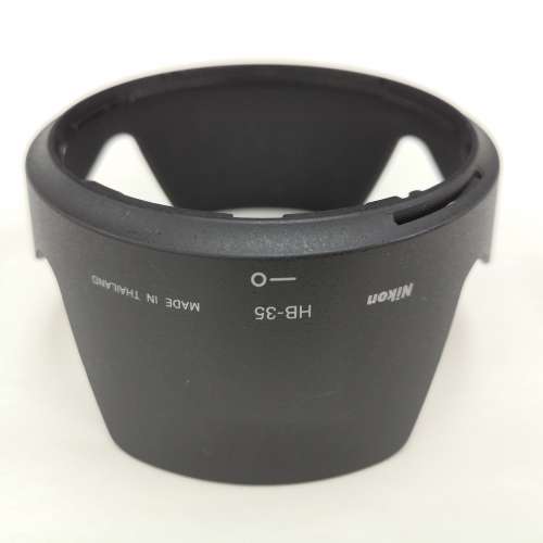 原廠 Nikon HB-35 遮光罩，For (Nikon AF-S DX NIKKOR 18-200mm F3.5-5.6G)