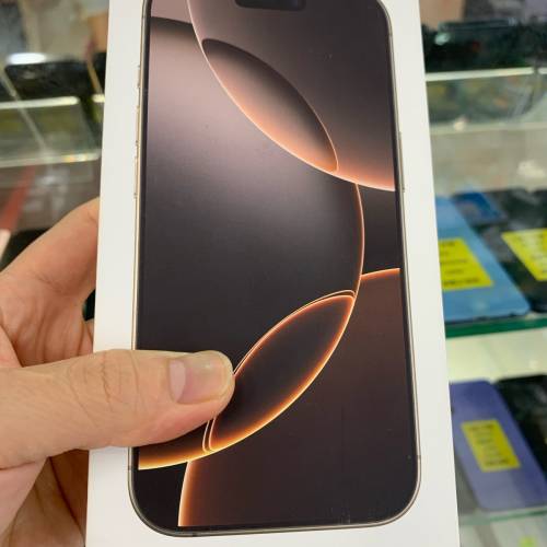 港版iPhone 16 pro 128G全新 Apple保養1年