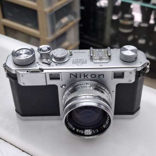 NIKON S + NIPPON KOGAKU NIKKOR-S.C 5CM F1.4
