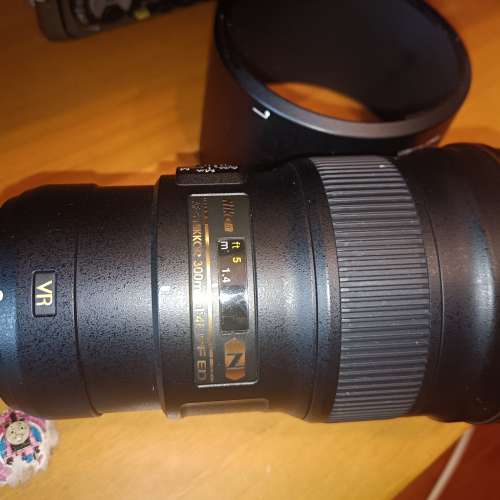 Nikon 300mm f4E pf ed lens + 1.4x or 1.7x