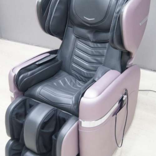 OSIM按摩椅,型号OS-890,九成以上新,售4980元