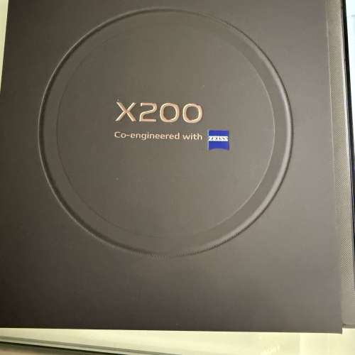 Vivo X200