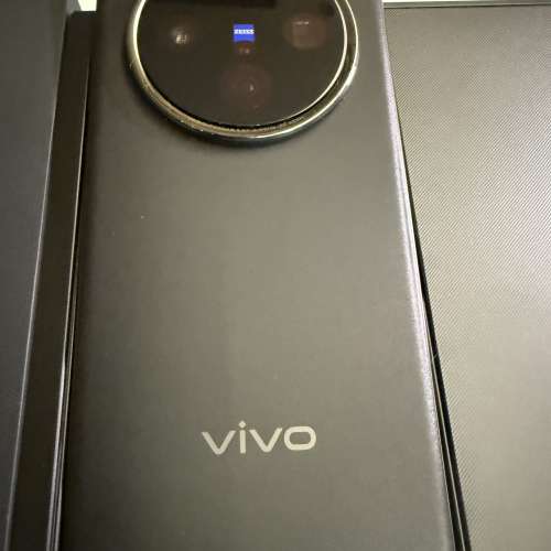 Vivo X200