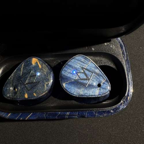 Noble Audio FoKus Prestige  藍牙無線頂級耳機 98新