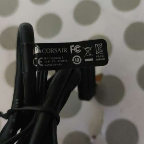 CORSAIR iCUE COMMANDER CORE XT 智慧型 RGB 照明與風扇轉速控制器