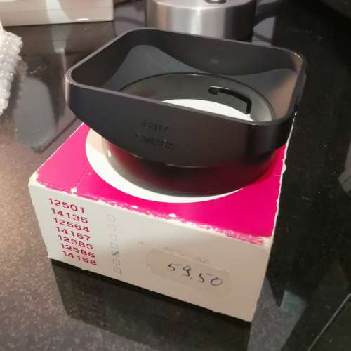 Leica 12536 lens hood for 28mm 2.8 elmarit v3