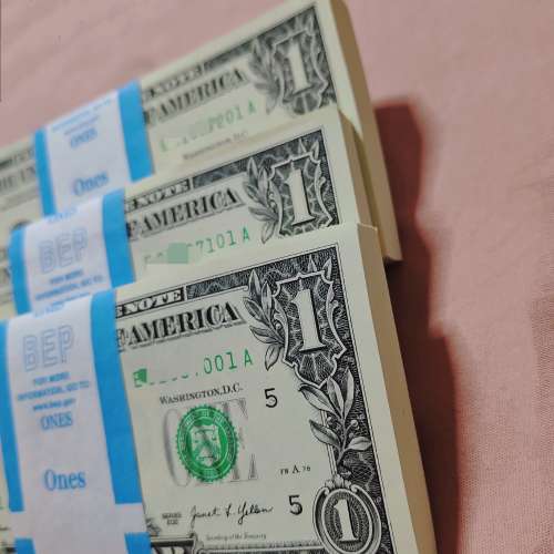 美元現钞UNC，面額$1美元一刀，百連虢