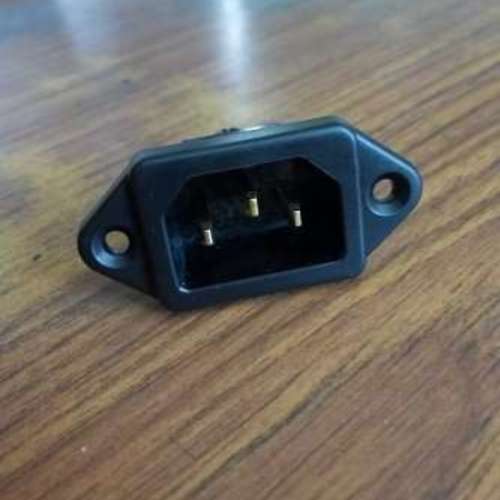 4N冷凍處理靚鍍金厚銅IEC電源机尾座