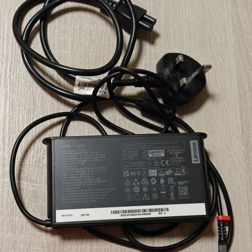 Lenovo ThinkPad X1 Extreme 16吋 Gen 4