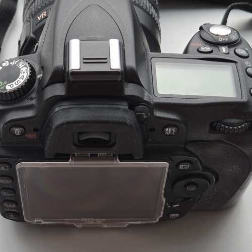 Nikon D90 + 18-105 G VR AF-S