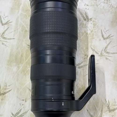 With FTZ1 + Nikon AF-S NIKKOR 200-500mm F5.6E ED VR (Z mount can use)