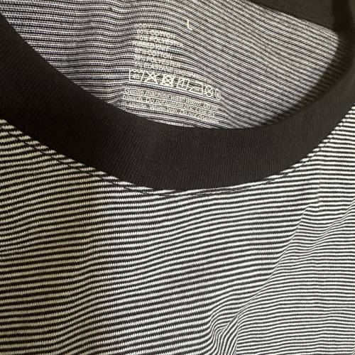 無印良品Muji黑色橫間Tee