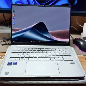 ASUS Zenbook 14 2025(UX3405CA) U9-285H 32gb 1TB