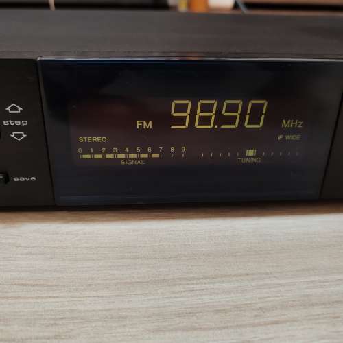Audiolab 8000T tuner