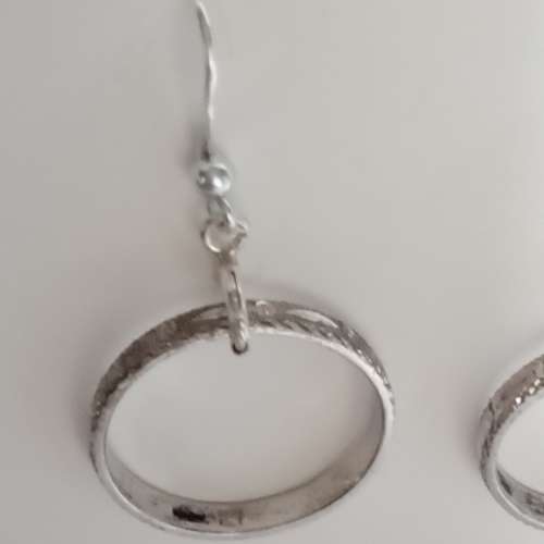 純銀耳環，diy  戒指十彈弓扣十耳鉤，全部純銀。每對220元，兩對380元。no.B31.5.25