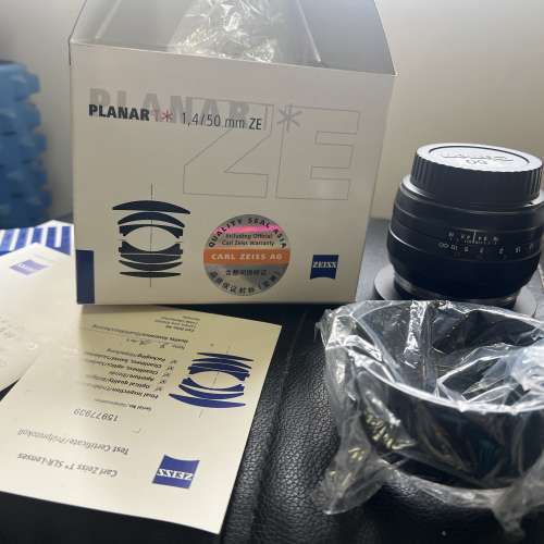 carl zeiss 50mm F1.4  ZE(canon