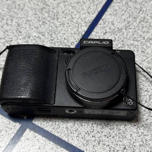 Ricoh GX100
