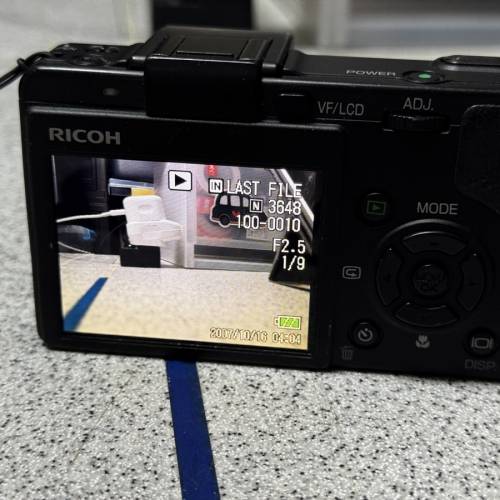 Ricoh GX100