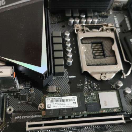 MSI MPG Z390M GAMING EDGE AC Micro ATX 主版 Socket 1151 ((正版Window10Pro))