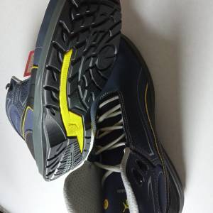 全新 puma 安全鞋