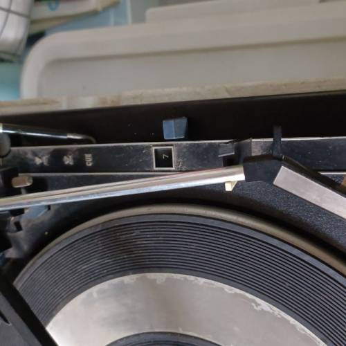 60年代英國制BSR黑膠唱，存放已久，吾知能否正常運作，冇木地生坐，古董级，值得收...