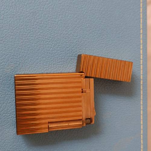 正品中古S.T.Dupont 法國都彭（包金打火機）,年代已久未知能否正常可用，冇大花崩，...