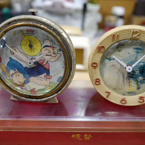 古董鐵殼(大力水手)鬧鐘一個