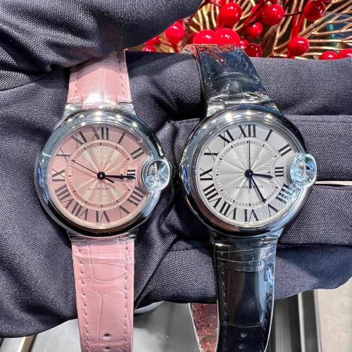 卡地亚蓝气球女表男表都有