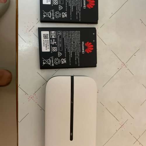99.999999%新 huawei 4G WiFi 旦 買嚟日本旅行用過極短時間一次，因為酒店有Wi-Fi...