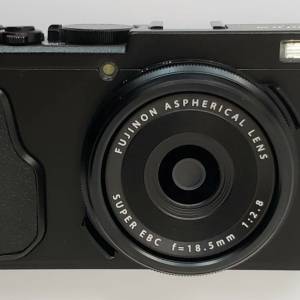 Fujifilm X70 (富士 x 70 黑色 APS-C 數碼相機) - 99% New