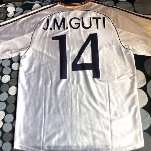 98/99 皇馬主場 x Guti size L