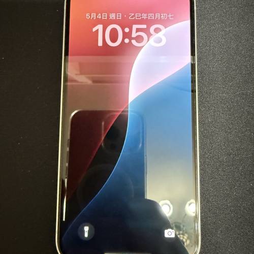 iPhone 16e (港版/白色/128GB/連原裝保護殼)