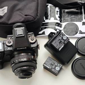 90%新 Fujifilm GFX 50s 連 GF 50mm F3.5 R LM WR 鏡頭 GFX50s GF50 f/3.5 跟兩粒原...