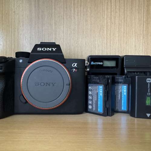 退坑放售 Sony A7R3 III 行貨 全齊 4電3充