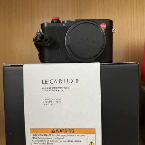 放極新 Leica D-Lux 8 連原廠皮套 一堆配件 SC 300內