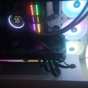 高階電競級電腦出售 - 搭載i9-12900K與RTX 3080 Ti，性能極致！