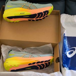 Ascis Gel Kayano 31 Paris 跑鞋