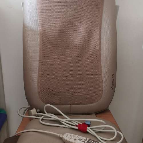 OSIM uCaress 3D 背部按摩器