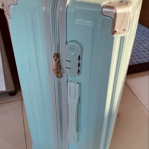 全新24吋行李篋