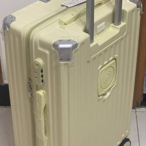 全新24吋行李篋