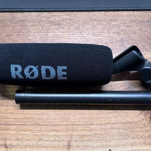 Rode NTG4 short gun mic