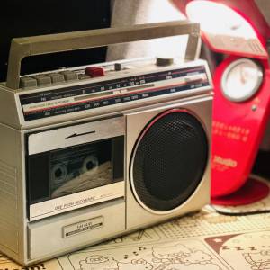 出售三洋 sanyo 手提cassette機一部，型號MR-G308，cassette播放正常，收音機接收𩆜...