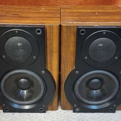 ONKYO + AIWA 日系最夾配搭CD機及音箱(不獨立出售)