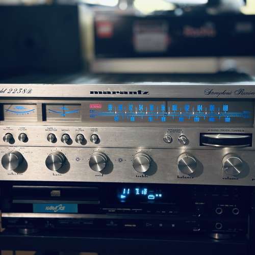 出售marantz收擴機一部，100%正常，外觀90%新，因喜歡sansui聲，所以出讓，有意請pm...